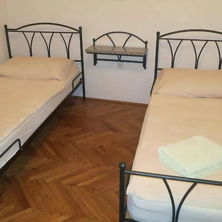 Apartment In Malinska/insel Krk 14366